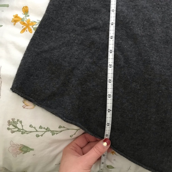 100% Cashmere Tunic Sweater - Picture 8 of 9